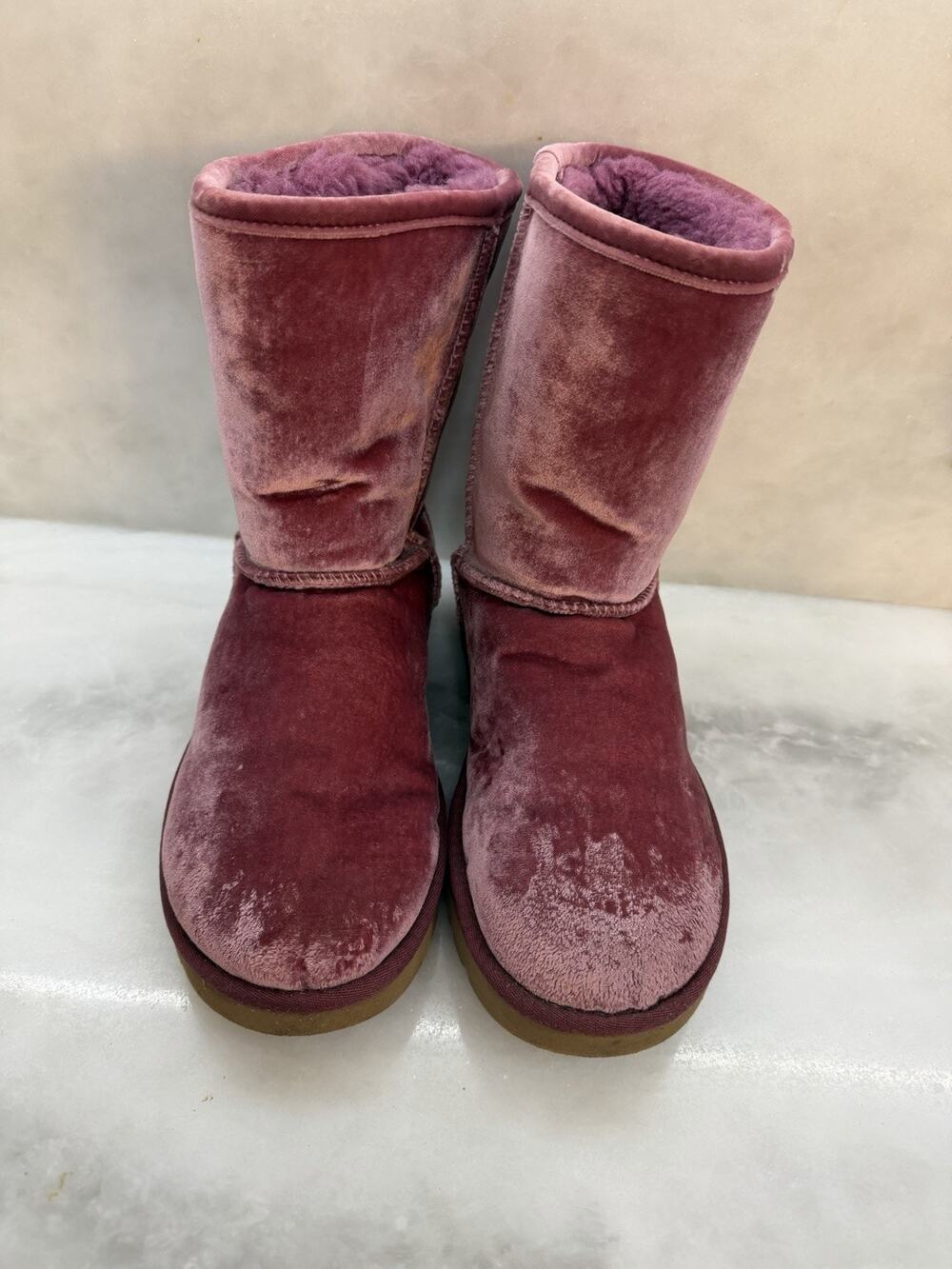 UGG Classic Short II Velvet Boots US 7 UK 5 Bougainvillea Pink Shearling Winter